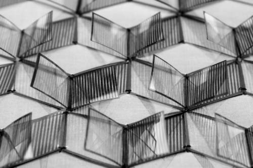Optical Illusion - 3D tiling and digital printing Invenio Flory