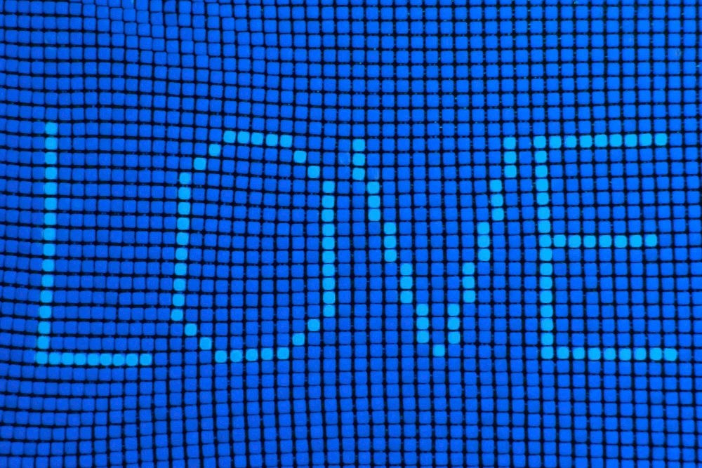 Indici Couleur - Mesh LOVE (day and black light) - Invenio Flory