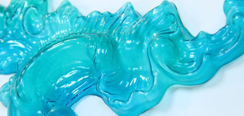 Thermoforming - Transparent ornamentation created by Invenio Flory for Maison Margiela