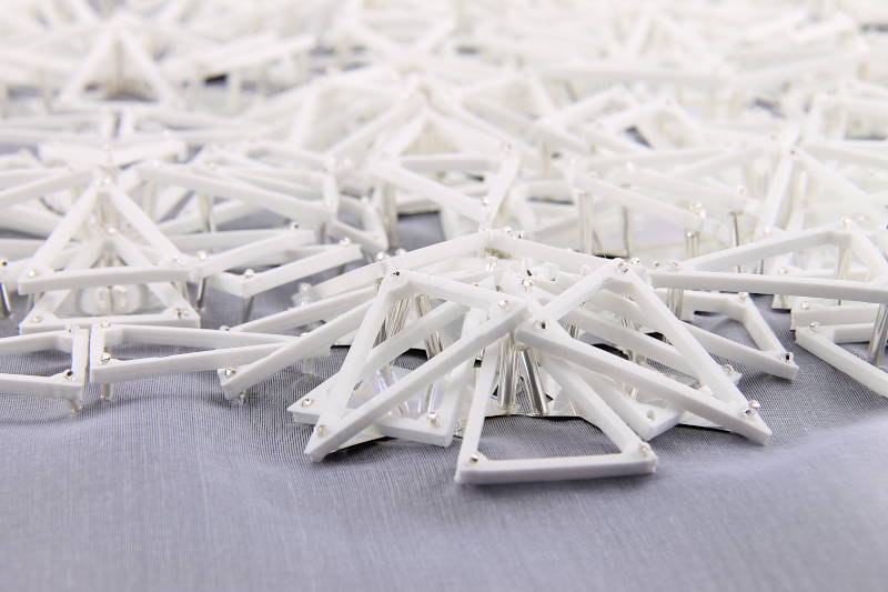Volume - Structure - 3D-printed embroidery - Invenio Flory
