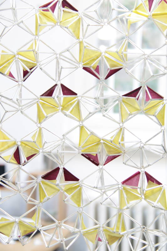 Volume - Structure - Embroidered panel - Invenio Flory
